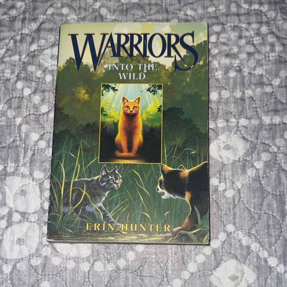 Warriors: Into the Wild Book